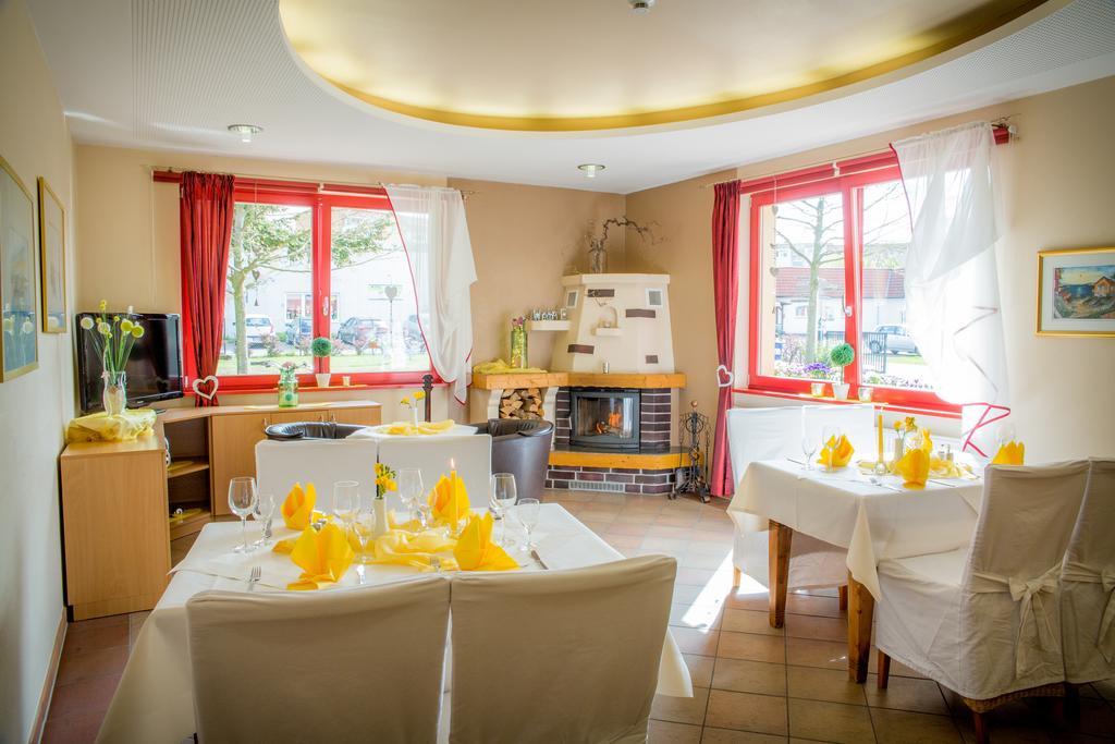 Gaste-Und Seminarhaus Uckerwelle Hotel Prenzlau Buitenkant foto